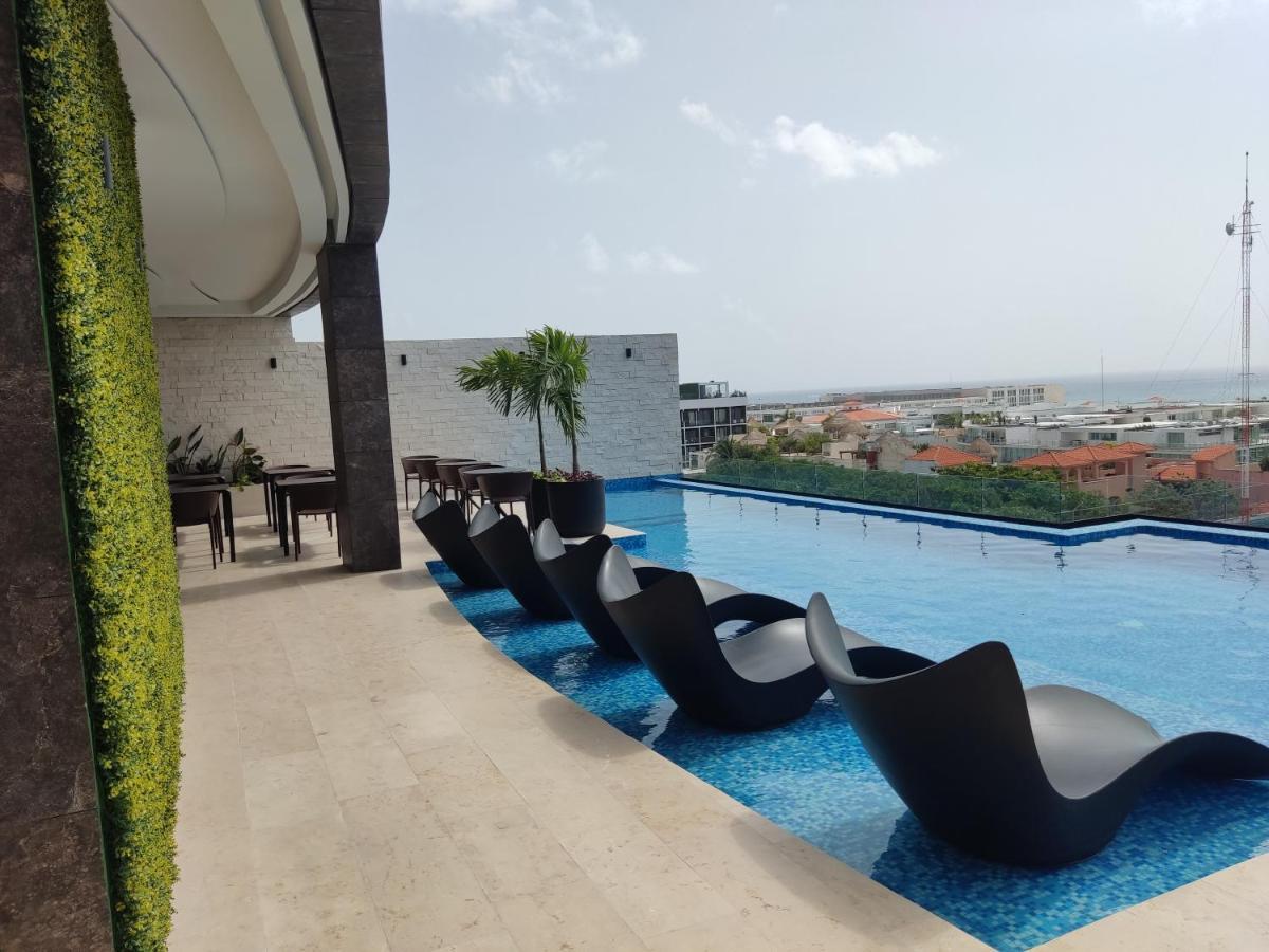Luxury Suites , Calle 14Th Πλάγια Ντελ Κάρμεν Εξωτερικό φωτογραφία