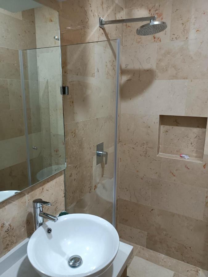 Luxury Suites , Calle 14Th Πλάγια Ντελ Κάρμεν Εξωτερικό φωτογραφία